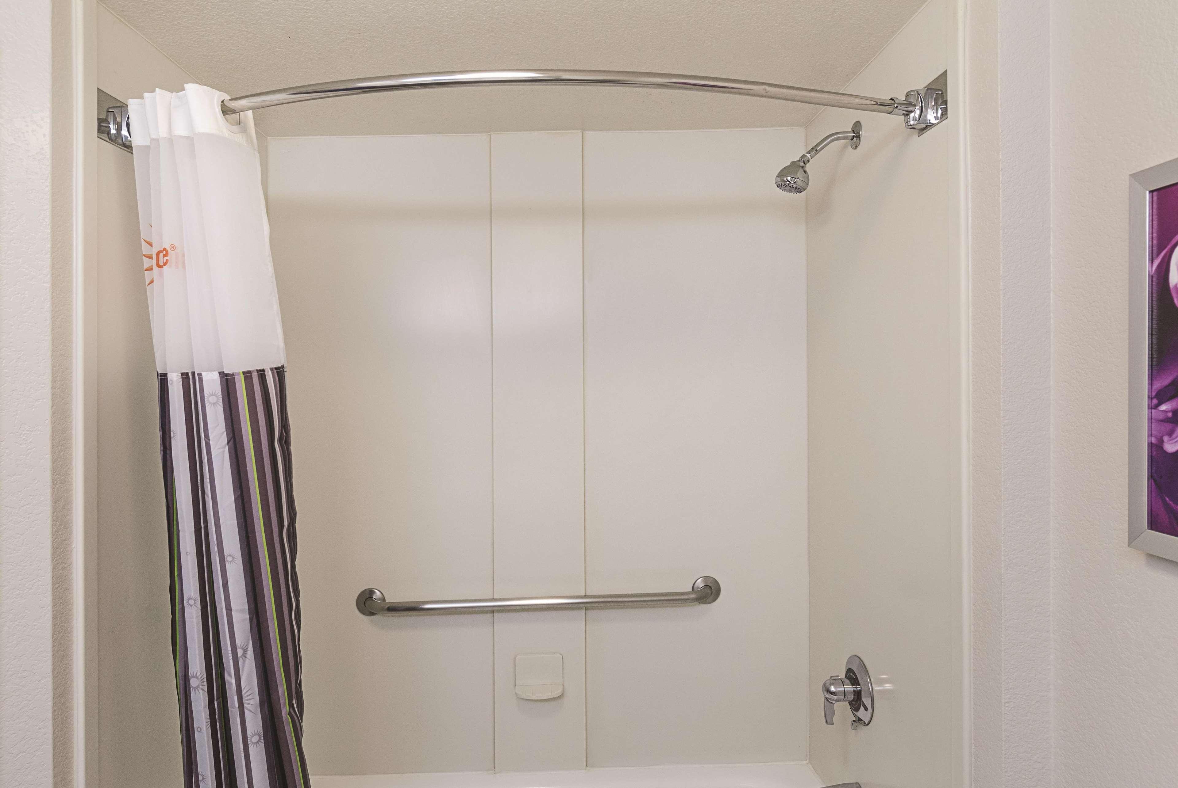 La Quinta By Wyndham Raleigh Durham Intl Ap Hotell Morrisville Eksteriør bilde
