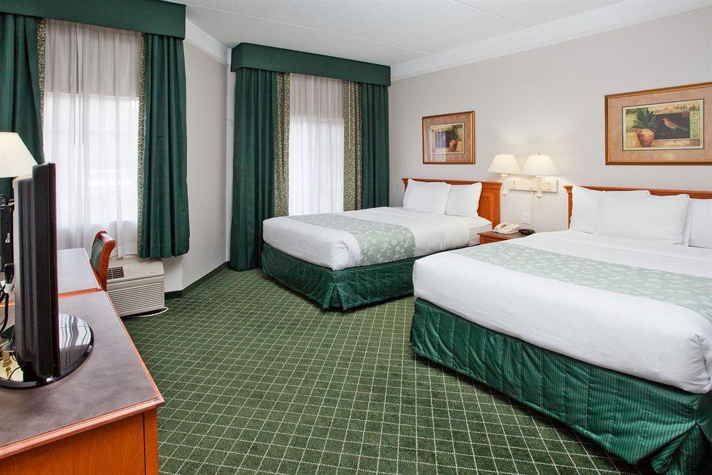La Quinta By Wyndham Raleigh Durham Intl Ap Hotell Morrisville Eksteriør bilde